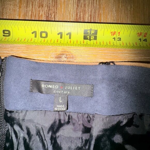 Romeo & Juliet Faux Suede Patchwork Skirt, Size L, Excellent Condition - Picture 4 of 6